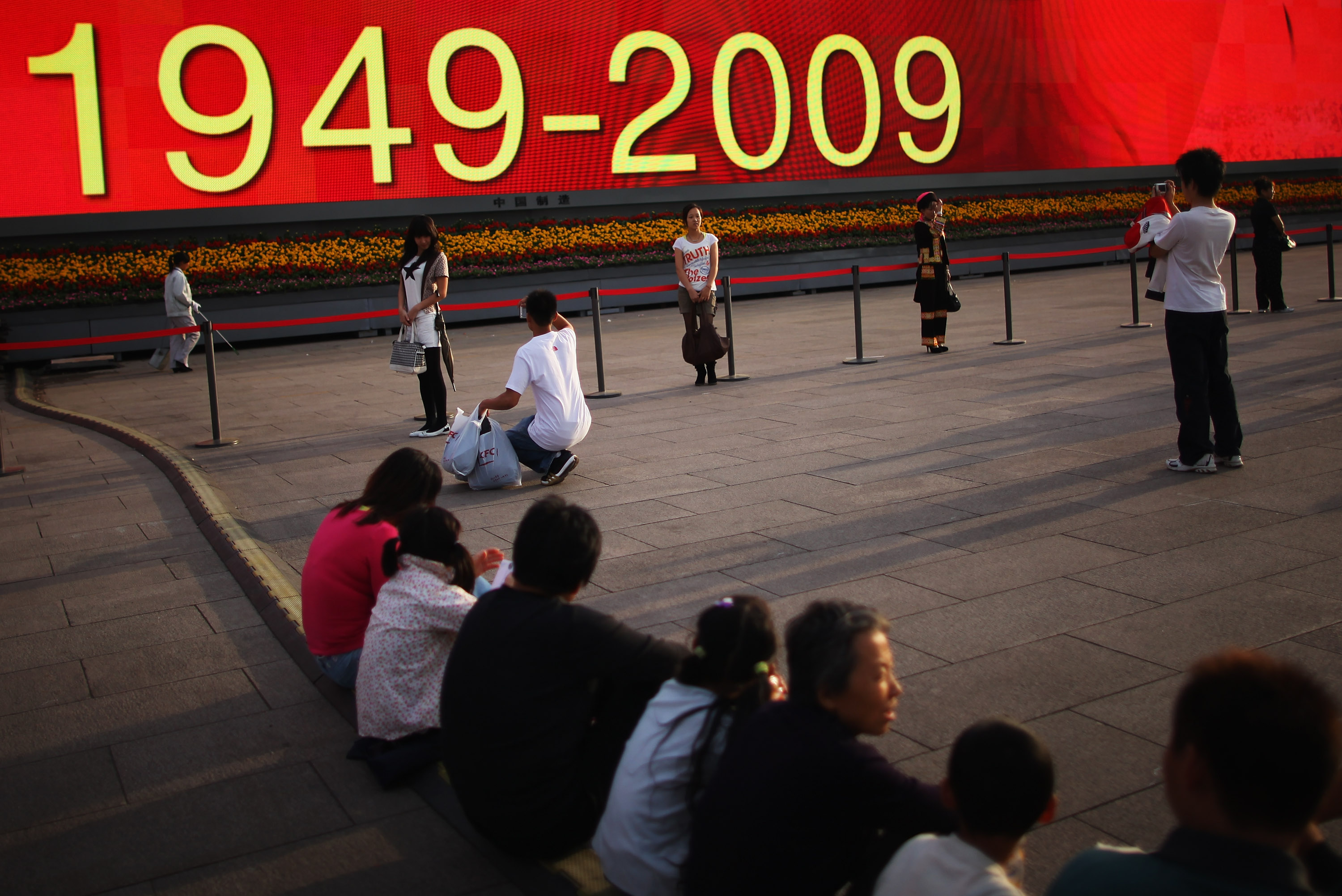 中共國慶「十一」黃金週假期期間，全國社會消費品零售額創下歷史新高。是否就此可認定中國居民消費狀況很樂觀？